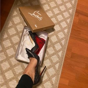 So Kate red bottoms